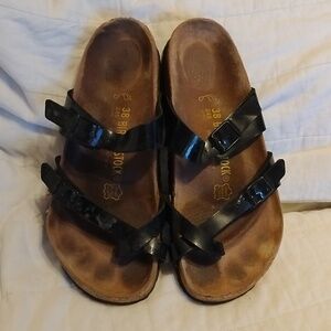 Birkenstock Black Patent Mayari. Sz 38/7 R